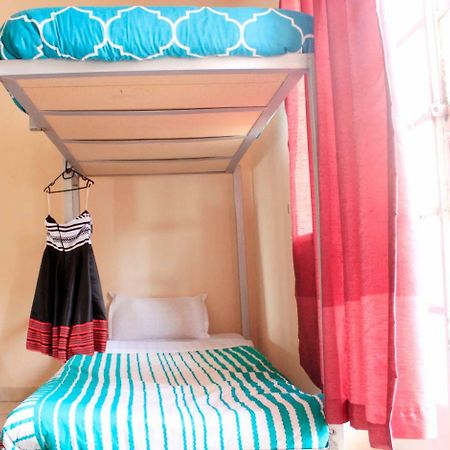 Хостел Urban Backpackers Йоганнесбурґ Екстер'єр фото